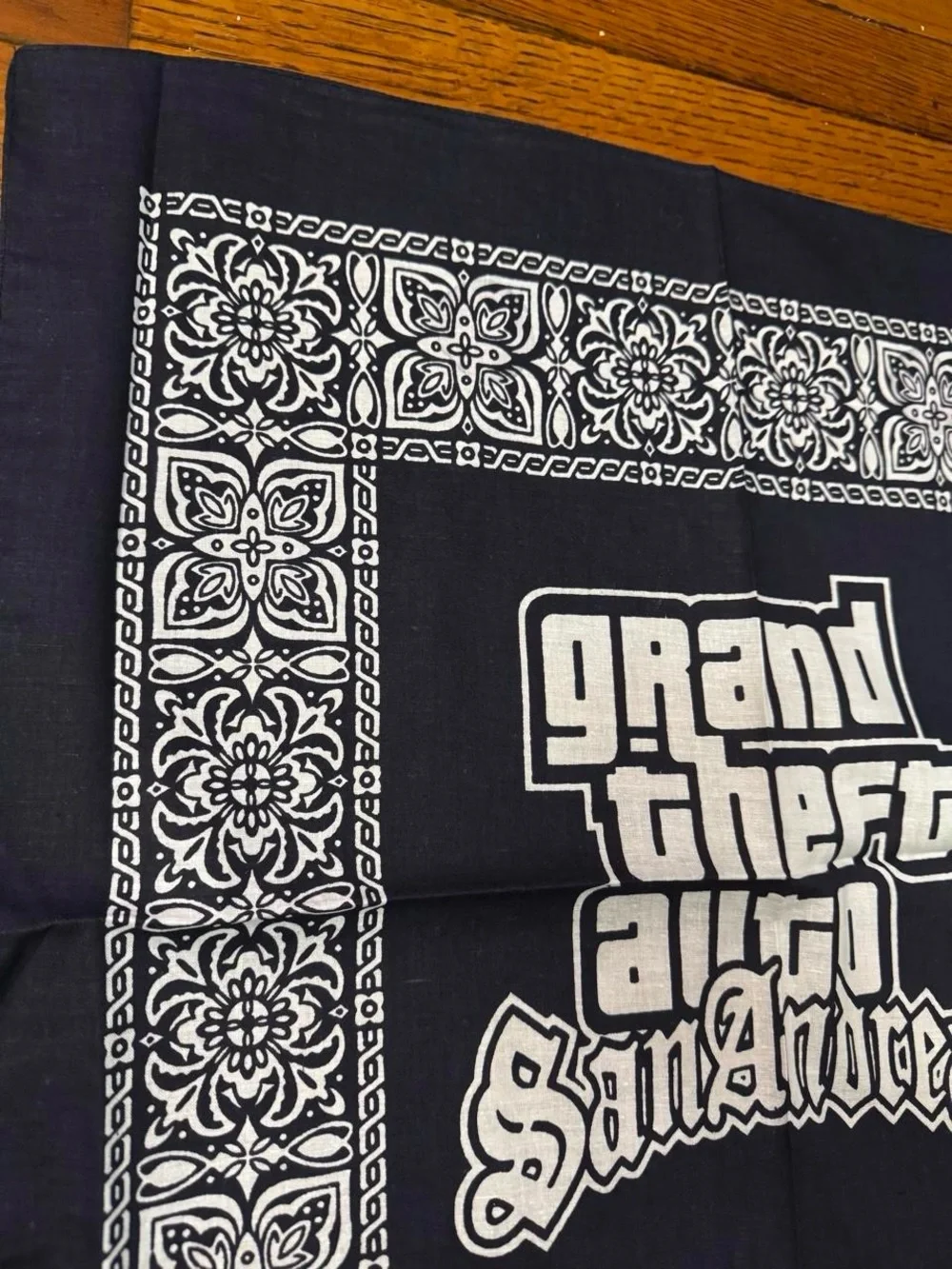 Grand Theft Auto San Andreas Black & White Bandana